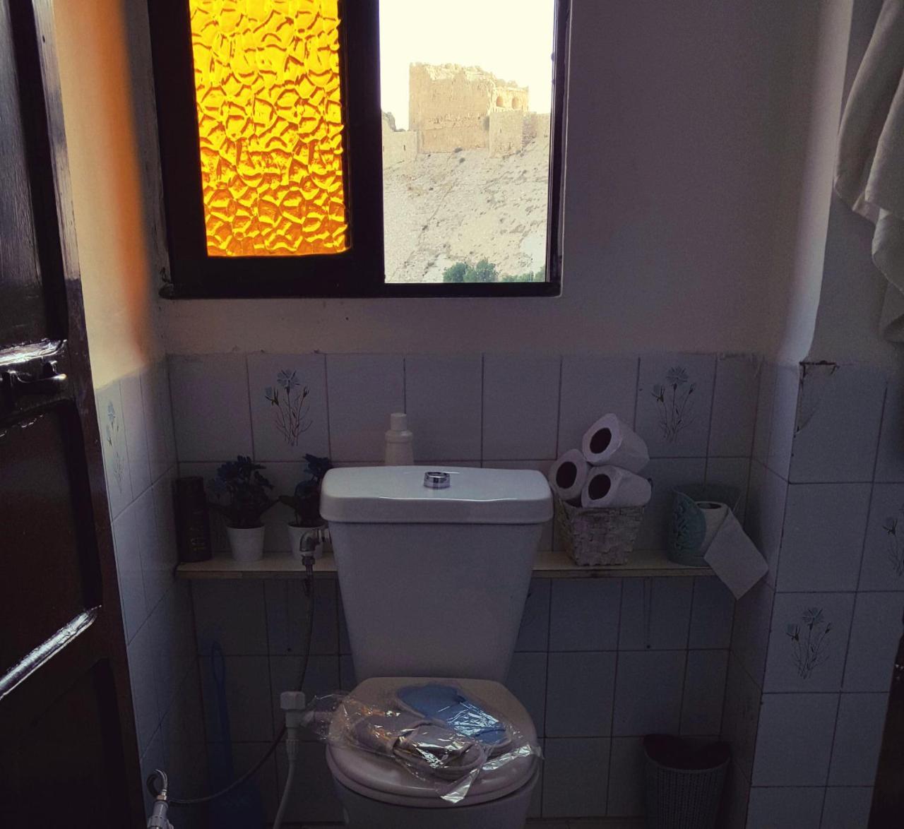 Отель Karak House Экстерьер фото